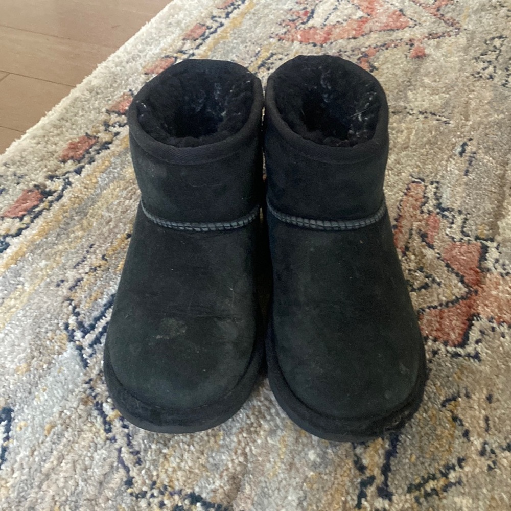Kids Ugg Mini Boot